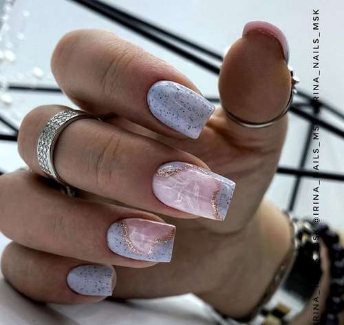 Rose avec du papier d'aluminium