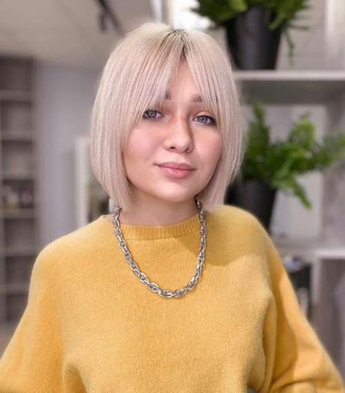 Bob Kare avec une frange 2021: photos de coupes de cheveux à la mode, tendances