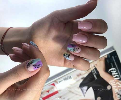 Manucure délicate lilas