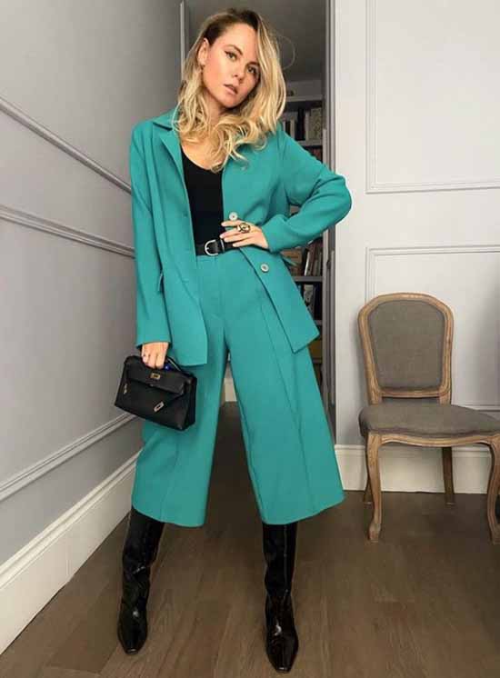 Pantalon large 2021: que porter, photos, idées de looks