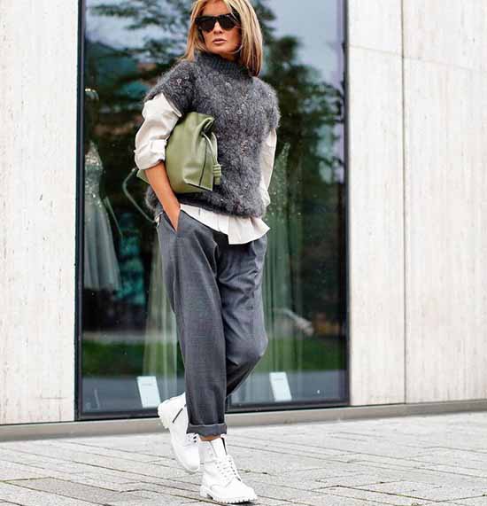 Pantalon large 2021: que porter, photos, idées de looks