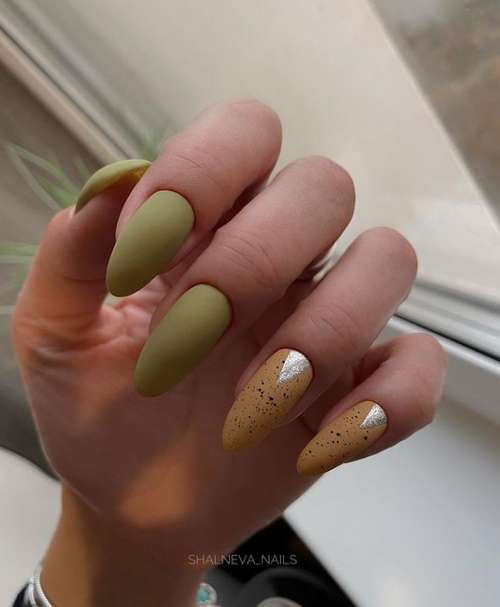 Manucure lune deux couleurs