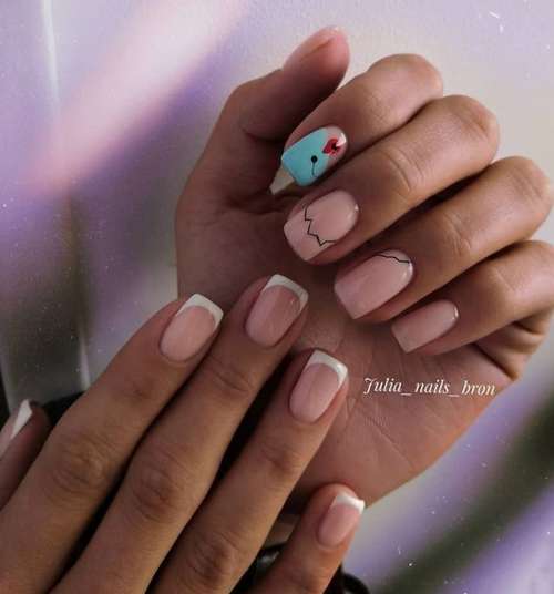 Conception d'ongles bicolores différentes mains