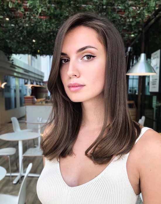 Coupes de cheveux femme pour cheveux longs 2021: photos, tendances