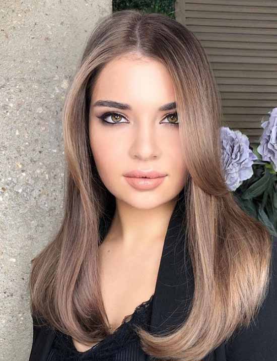 Coupes de cheveux femme pour cheveux longs 2021: photos, tendances