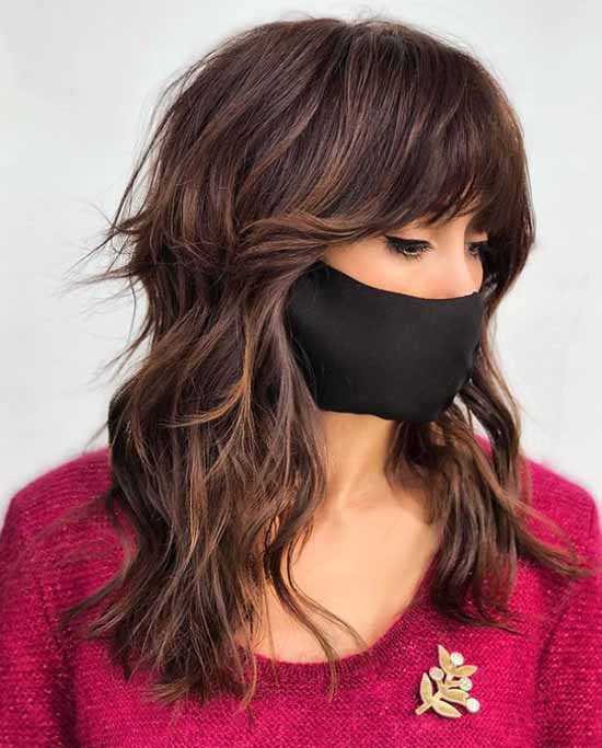 Coupes de cheveux femme pour cheveux longs 2021: photos, tendances