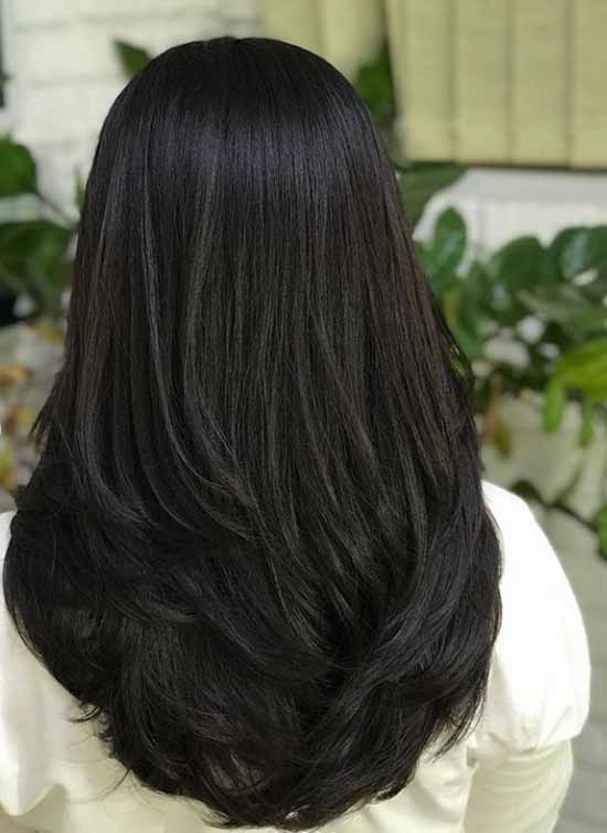 Coupes de cheveux femme pour cheveux longs 2021: photos, tendances