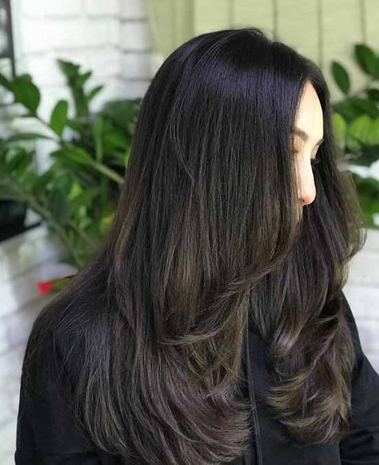 Coupes de cheveux femme pour cheveux longs 2021: photos, tendances