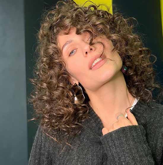 Coupes de cheveux tendance printemps-été 2021: tendances, style, photos