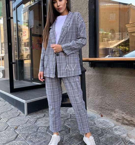 Costume avec joggers