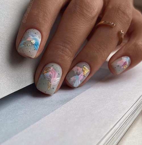 Nail Art dégradé pastel