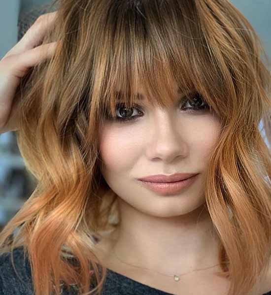 Longue frange 2021: quelles coupes de cheveux porter une longue frange, photo