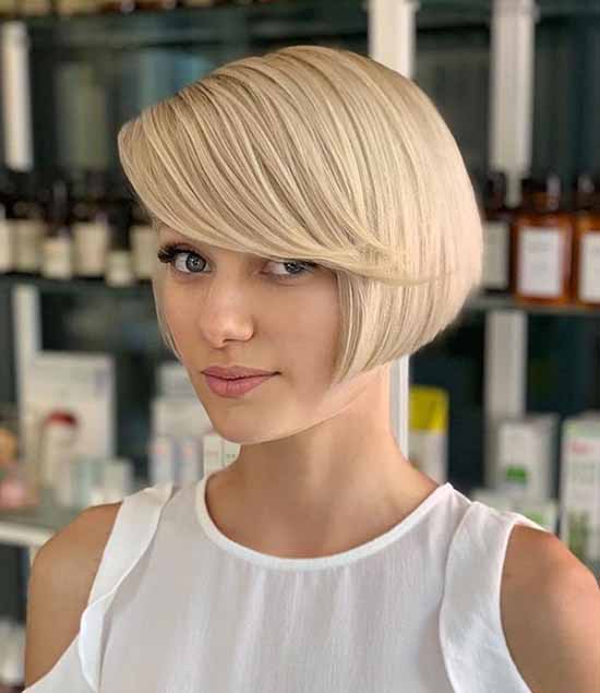 Longue frange 2021: quelles coupes de cheveux porter une longue frange, photo