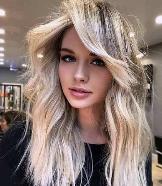 Longue frange 2021: quelles coupes de cheveux porter une longue frange, photo