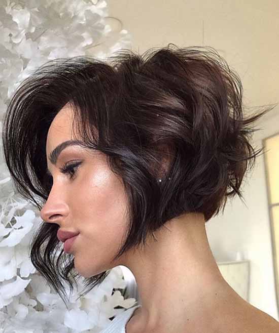 Coupe de cheveux Bob-Caret 2021: photos, actualités, formes à la mode