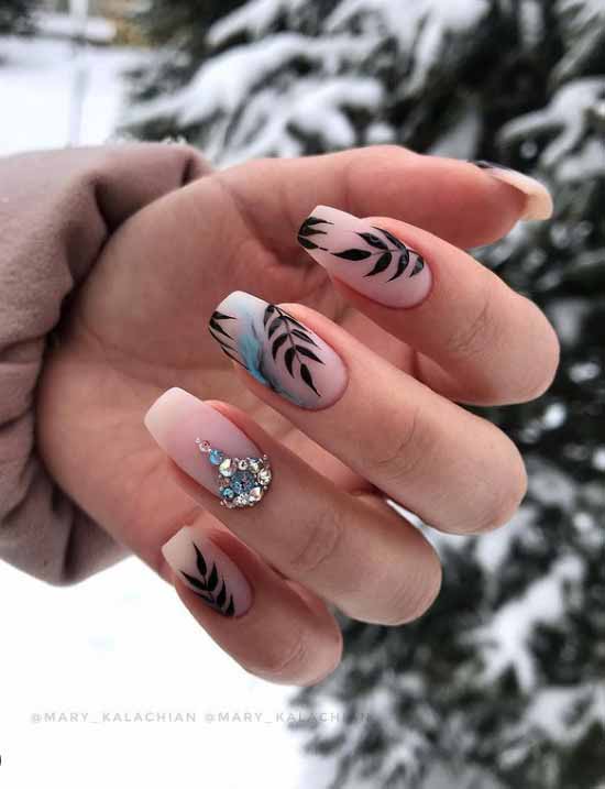 Tendances manucure printemps 2021: photos, tendances, couleurs à la mode