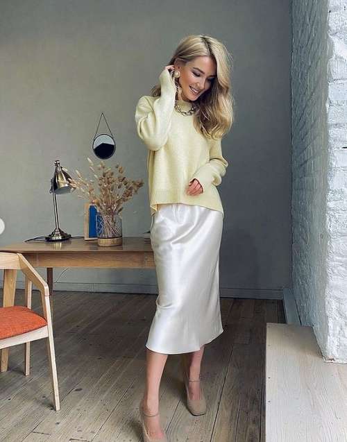 Jupe midi 2021: que porter, modèles à la mode sur la photo