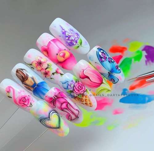 Manucure papillon 2021: nouvelles photos de design