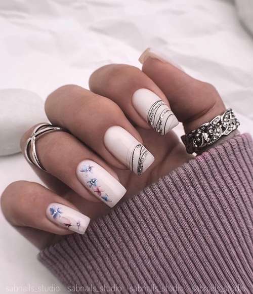 Manucure papillon 2021: nouvelles photos de design