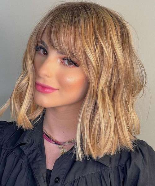 Frange réelle 2021: photos, tendances, tendances de la mode