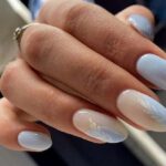 Photo de manucure bicolore