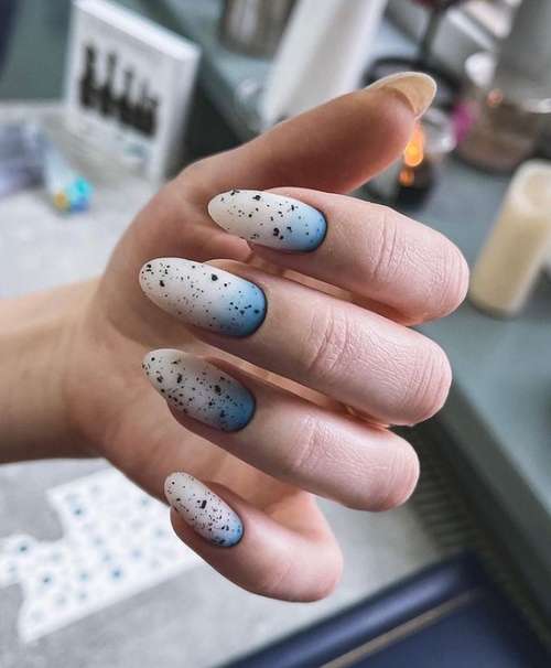 Dégradé laiteux sur les ongles: manucure tendance 2021, photo