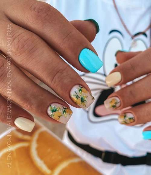 Carré de forme de manucure au lait