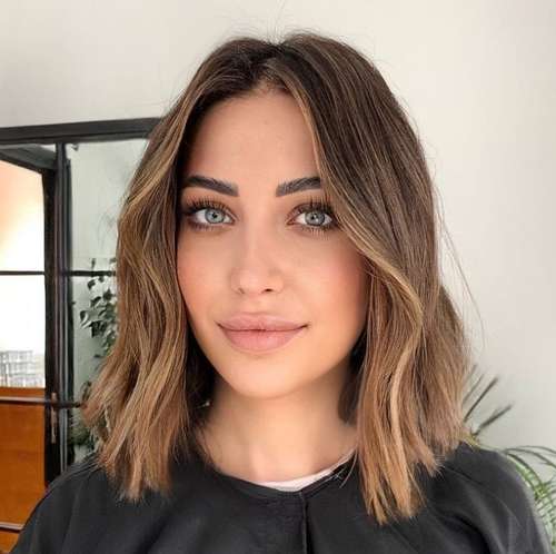 Coupes de cheveux super à la mode pour les filles 2021: actualités, tendances, photos