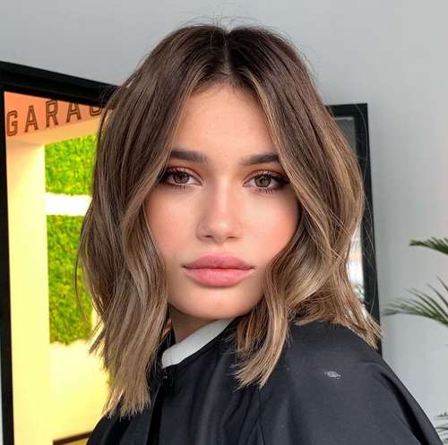 Coupes de cheveux super à la mode pour les filles 2021: actualités, tendances, photos
