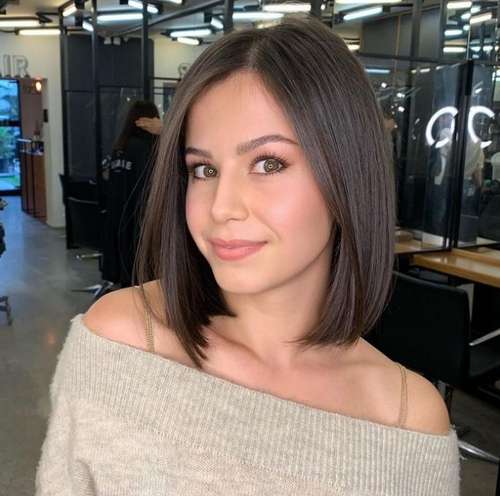 Coupes de cheveux super à la mode pour les filles 2021: actualités, tendances, photos