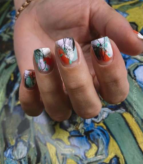 Abstraction sur les ongles