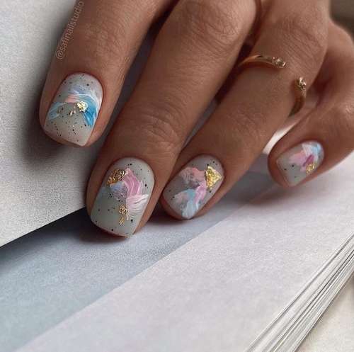 Manucure aux œufs de caille 2021: photos des idées les plus récentes