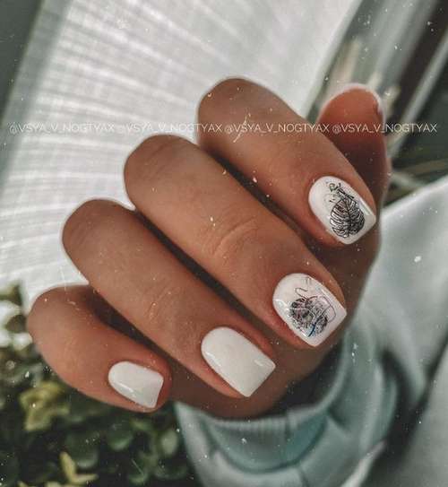 Manucure aux feuilles noires