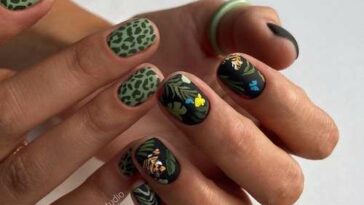 Manucure avec des feuilles