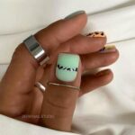 Manucure base camouflage colorée