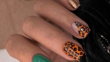 Nouveaux ongles courts de manucure d'automne