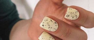 Nouvelle manucure pour ongles carrés courts