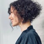 Coupes de cheveux tendance pour cheveux bouclés