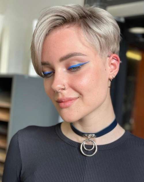 Pixie pour les cheveux blonds