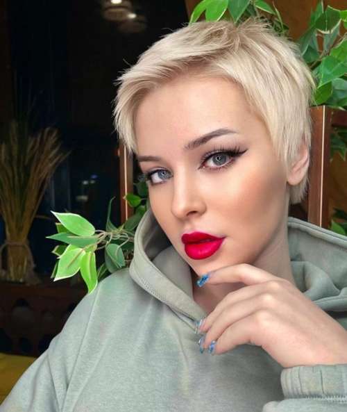 Coupe de cheveux femme pour garçon