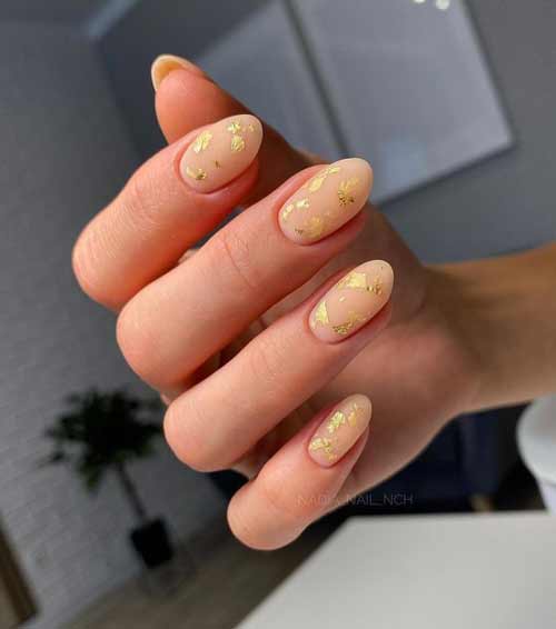 Beige avec potal manucure