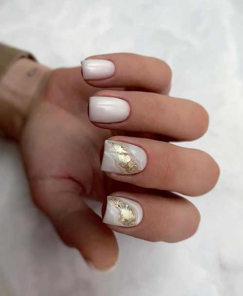 Couleur de manucure raffinée laiteuse