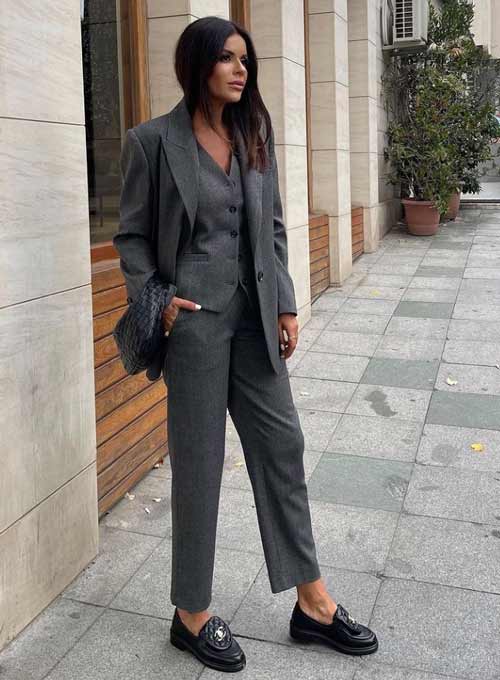 Costumes de mode avec un gilet