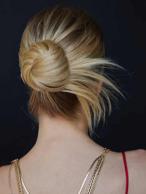 Coiffures pour le Nouvel An 2022: idées de photos