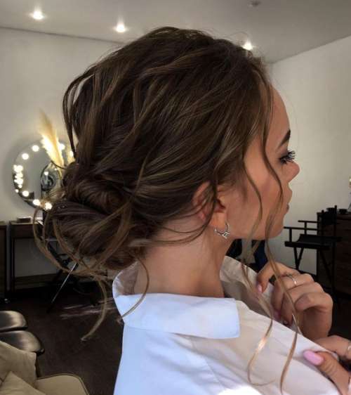 Coiffures pour le Nouvel An: nouveautés 2022, idées photo, tendances mode