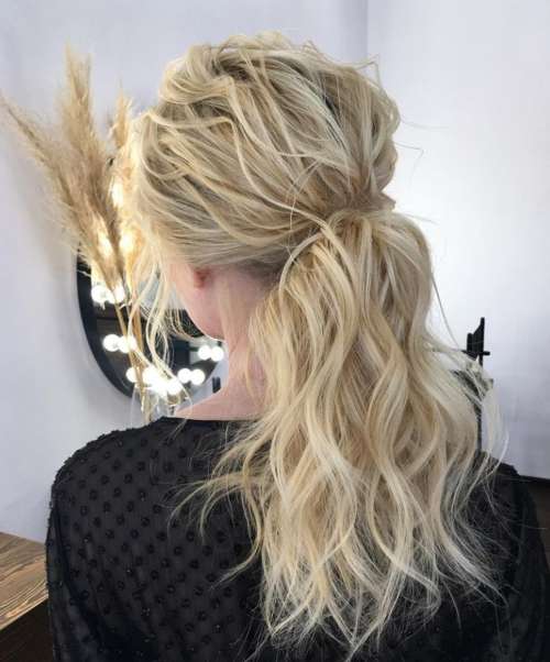 Coiffures pour le Nouvel An: nouveautés 2022, idées photo, tendances mode