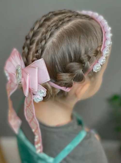 Coiffures pour le Nouvel An: nouveautés 2022, idées photo, tendances mode