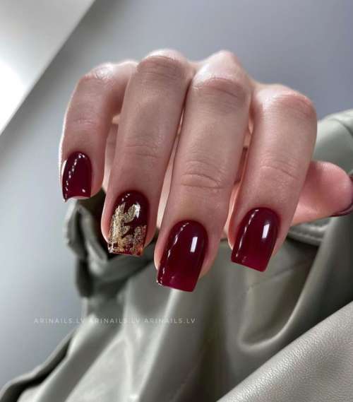 Manucure bourguignonne