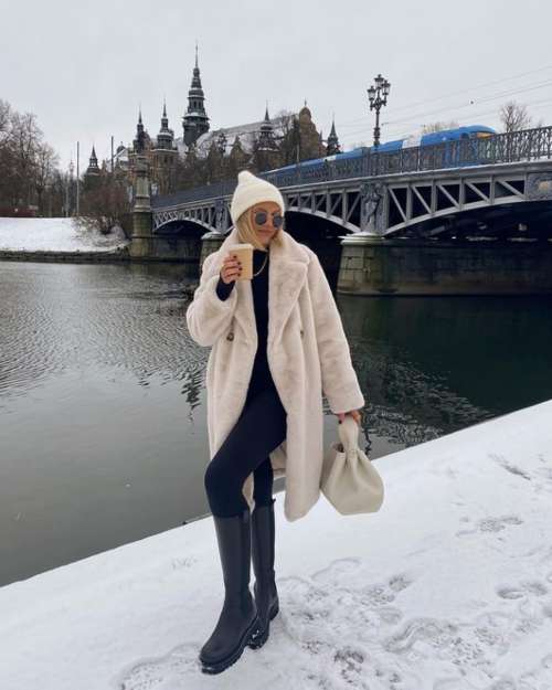 Manteau de fourrure éco-fourrure 2022: tendances, couleurs, modèles de mode, photos