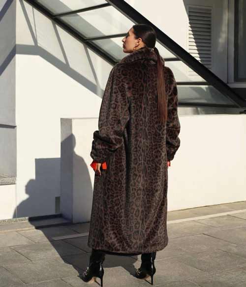 manteau en fausse fourrure